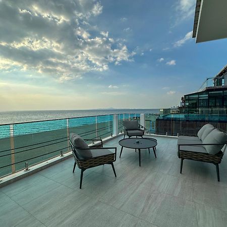 Stunning Beachfront View Luxurious Apartment 40 Jomtien Beach Eksteriør billede