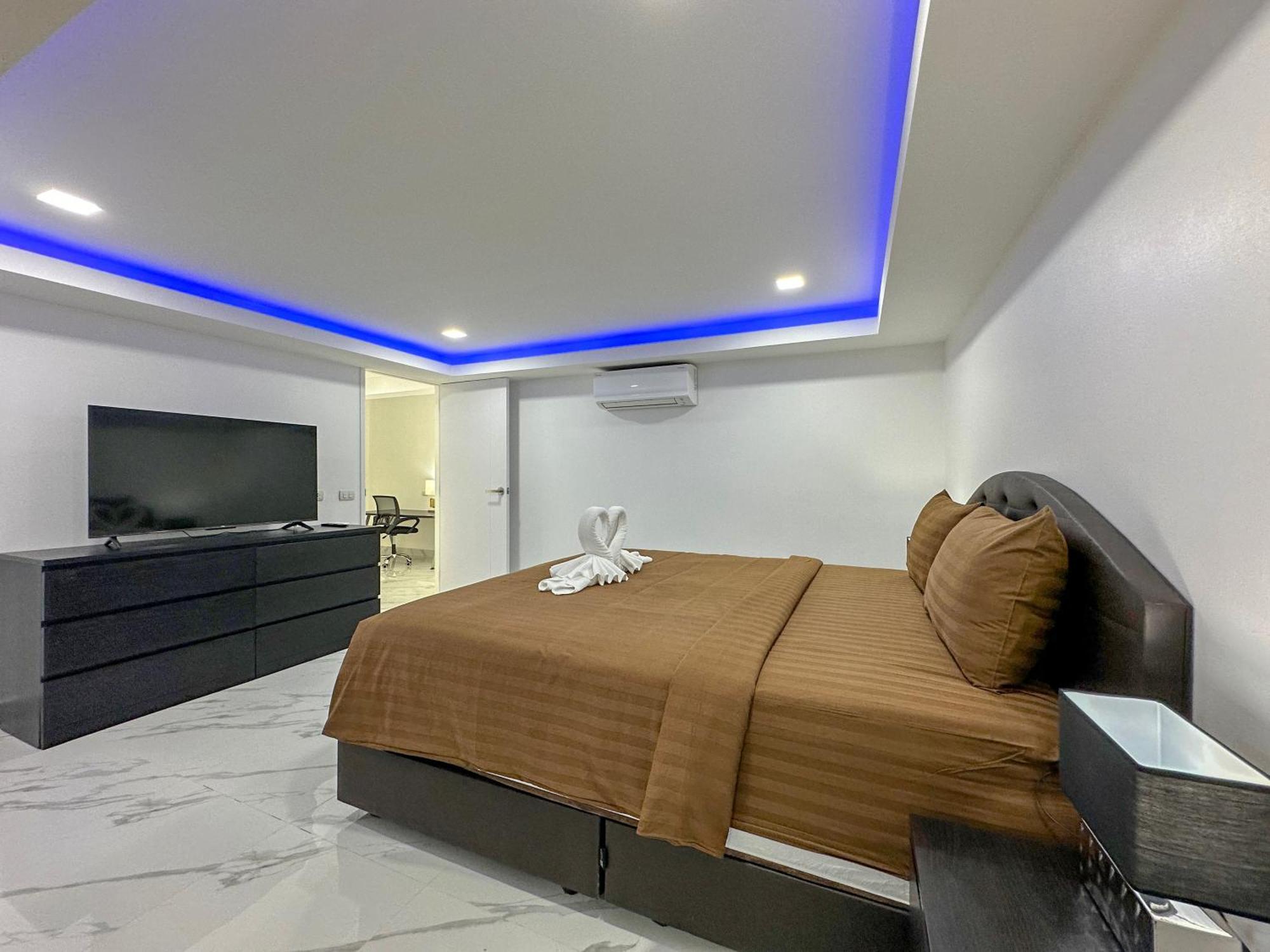 Stunning Beachfront View Luxurious Apartment 40 Jomtien Beach Eksteriør billede